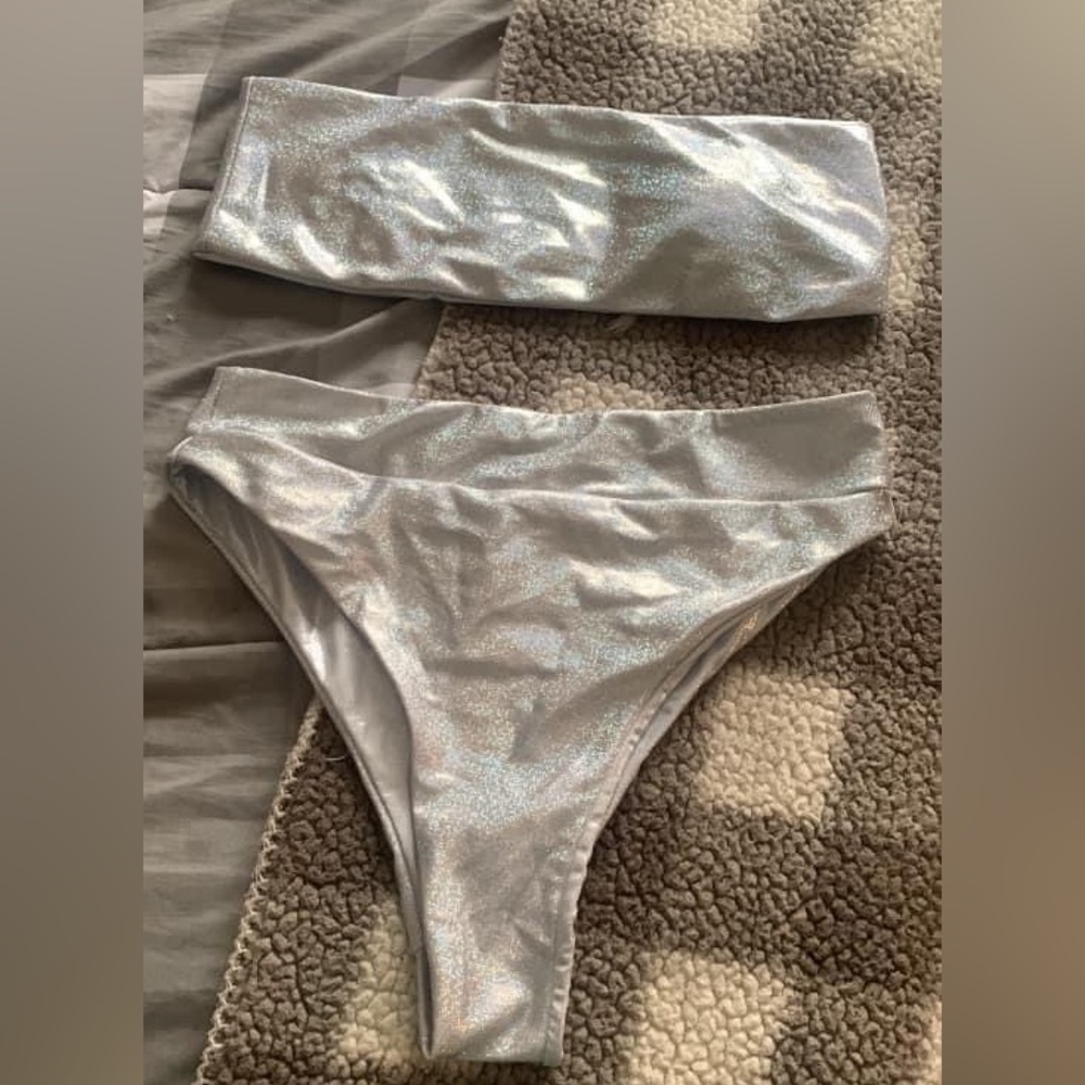 Small swim set